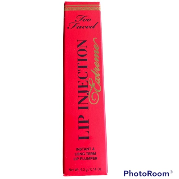 SALE $25 Too Faced Lip Injection Extreme Lip Plumper in Strawberry Kiss - Picture 9 of 10